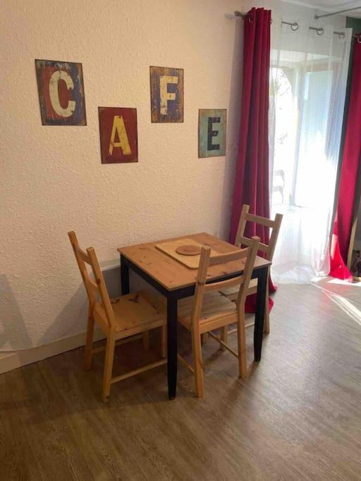 Le Studio Dolois Dol-de-Bretagne Exteriör bild