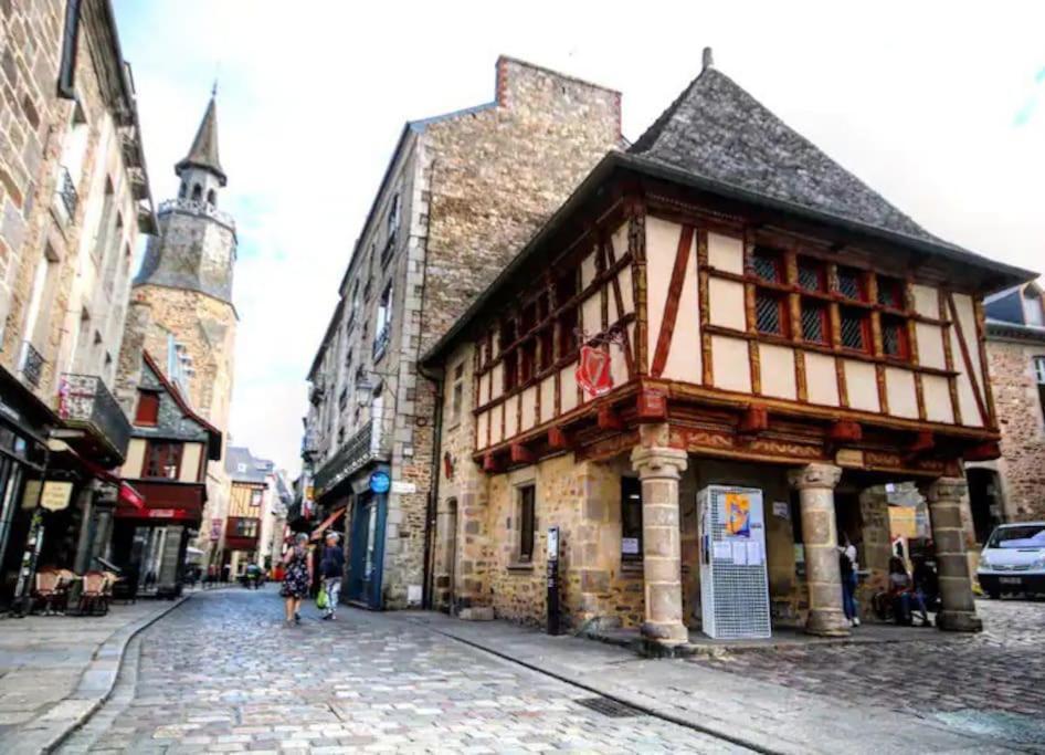 Le Studio Dolois Dol-de-Bretagne Exteriör bild